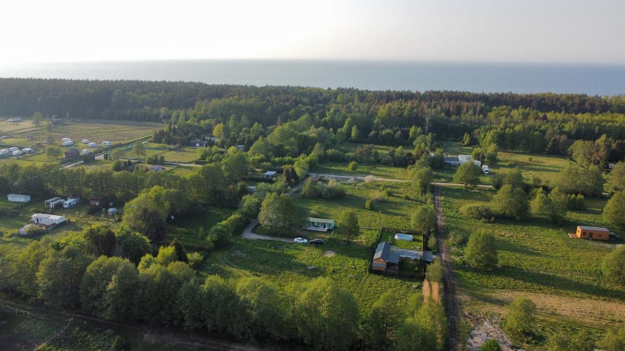 Karwia-Karwienskie Blota Domek Przy Plazy Karwienskie Bloto Drugie Exteriér fotografie